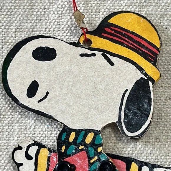 Articulated Snoopy Christmas Ornament Thick Paper Vintage - Picture 4 of 6